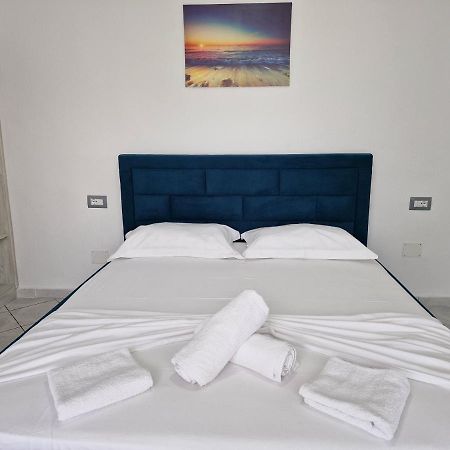 Petrefi Apartments Ksamil Kültér fotó