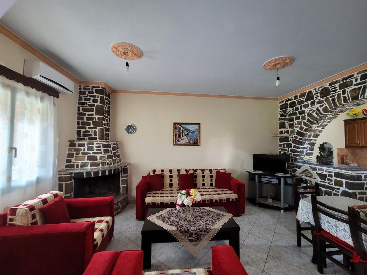 Petrefi Apartments Ksamil Kültér fotó