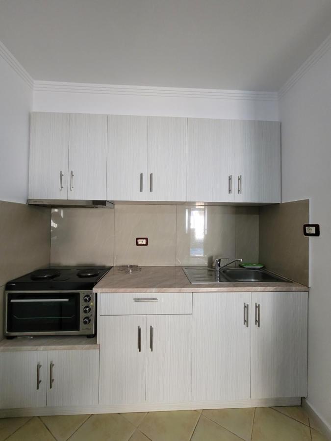 Petrefi Apartments Ksamil Kültér fotó