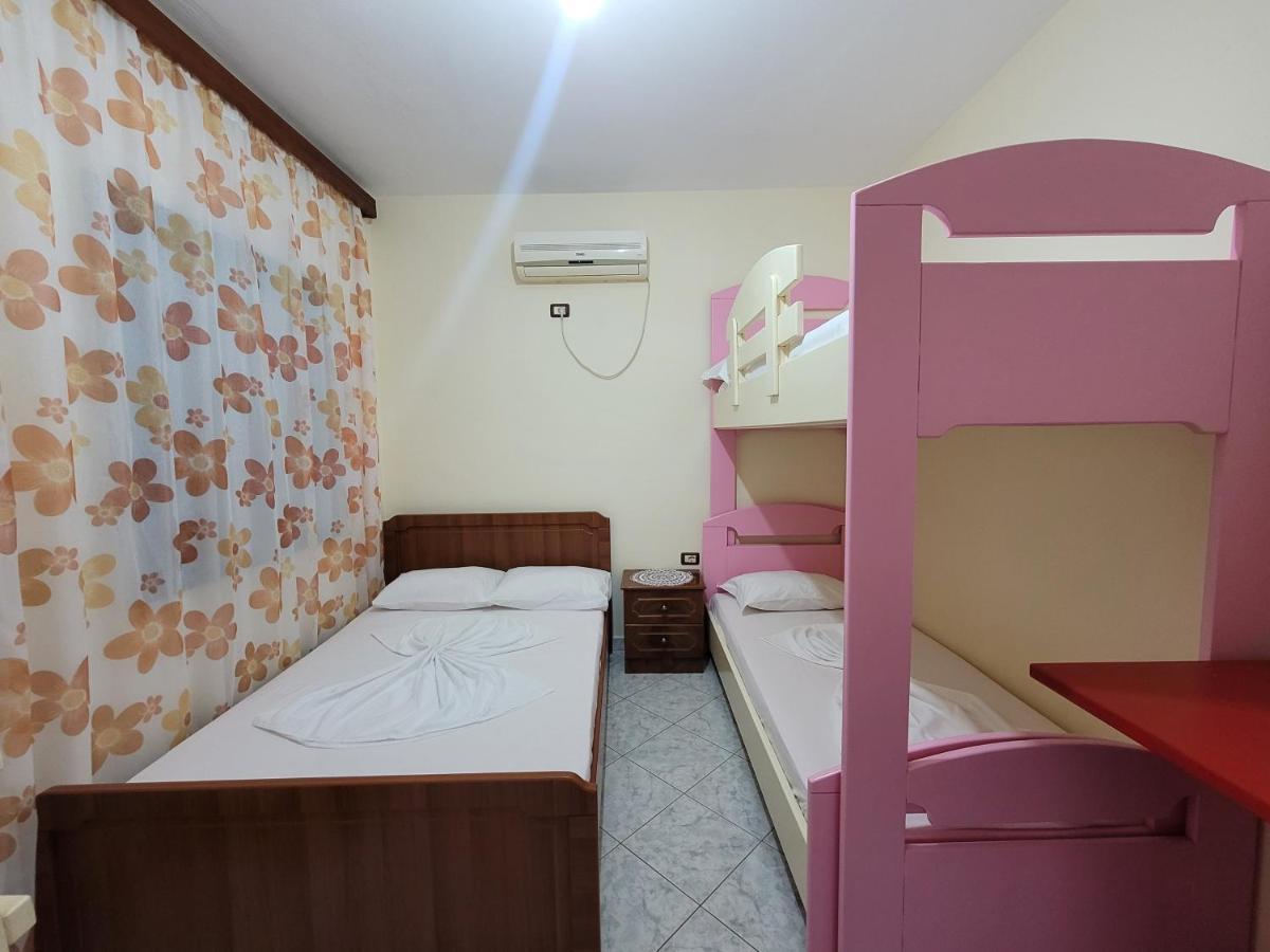 Petrefi Apartments Ksamil Kültér fotó