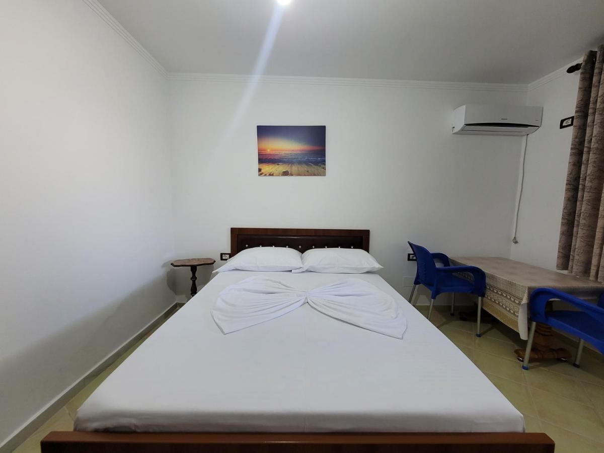 Petrefi Apartments Ksamil Kültér fotó