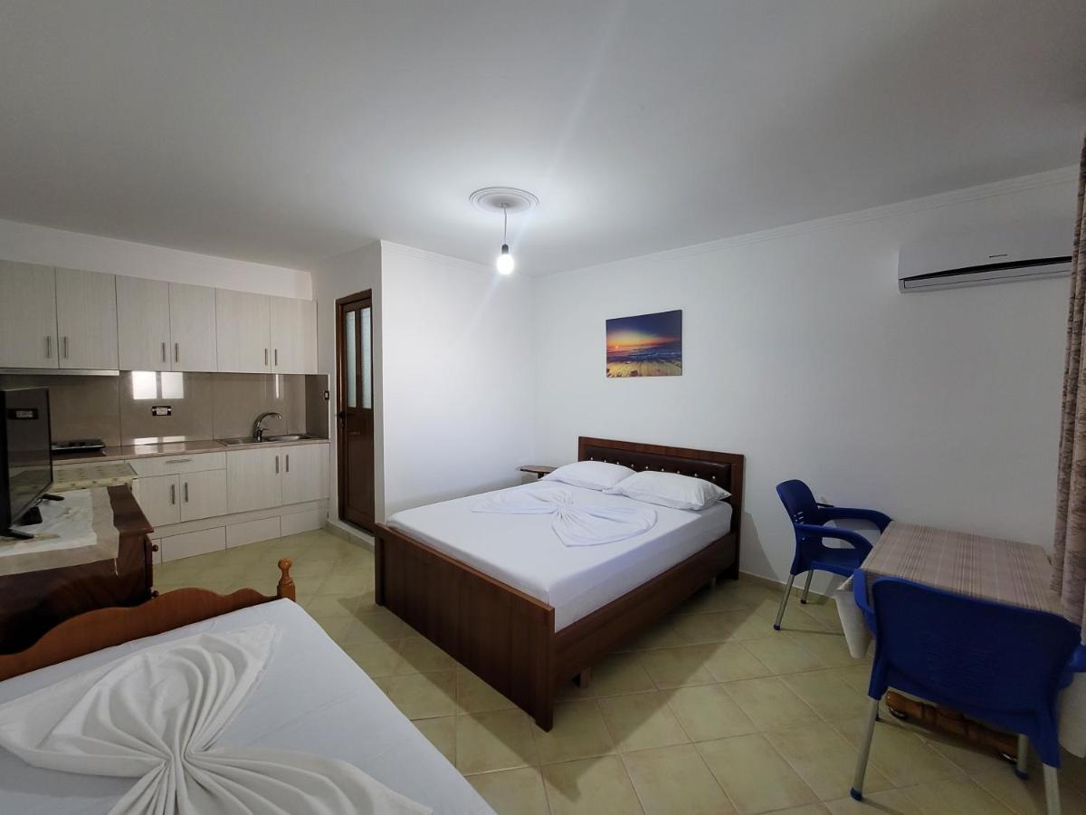 Petrefi Apartments Ksamil Kültér fotó