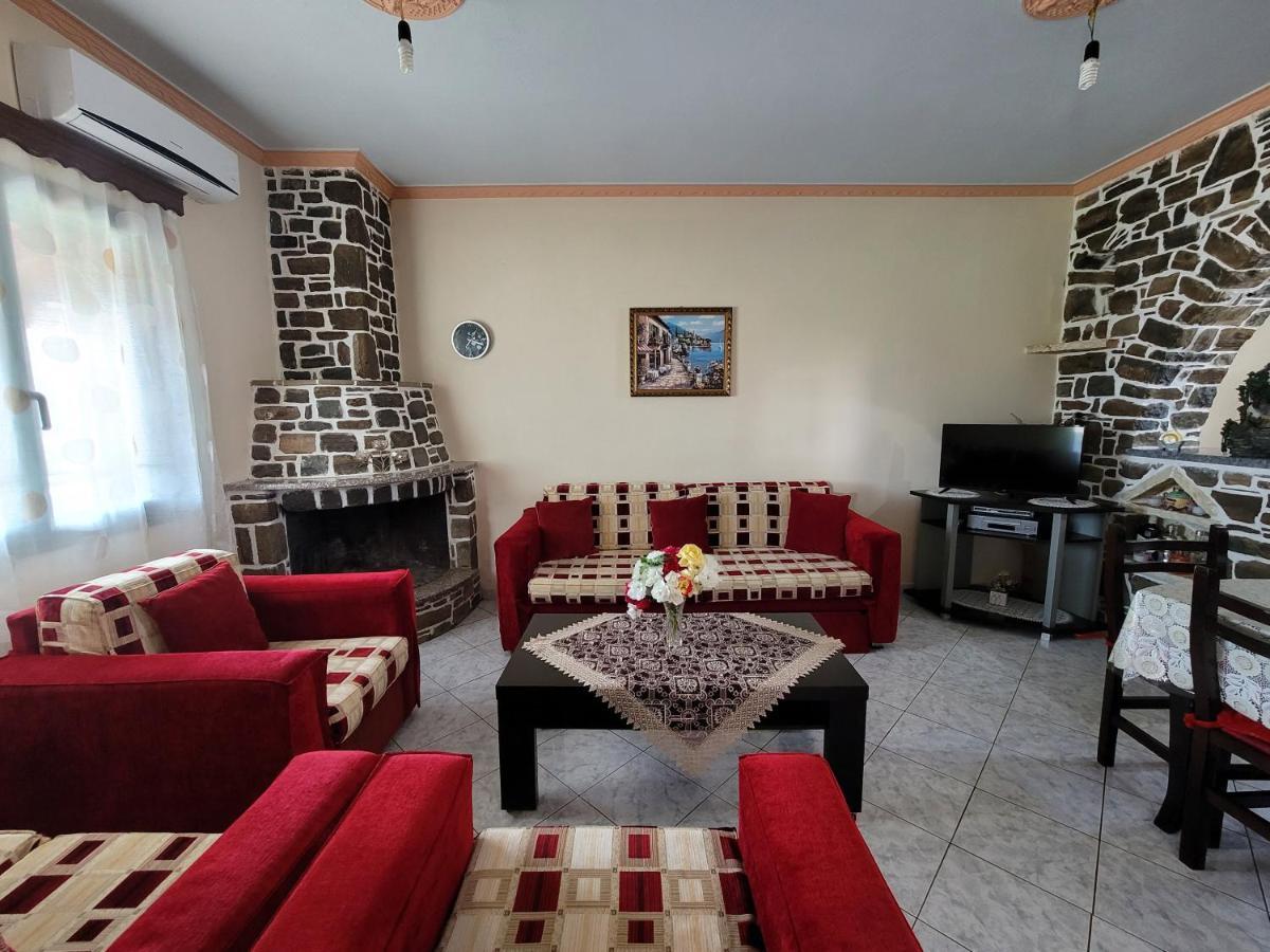 Petrefi Apartments Ksamil Kültér fotó