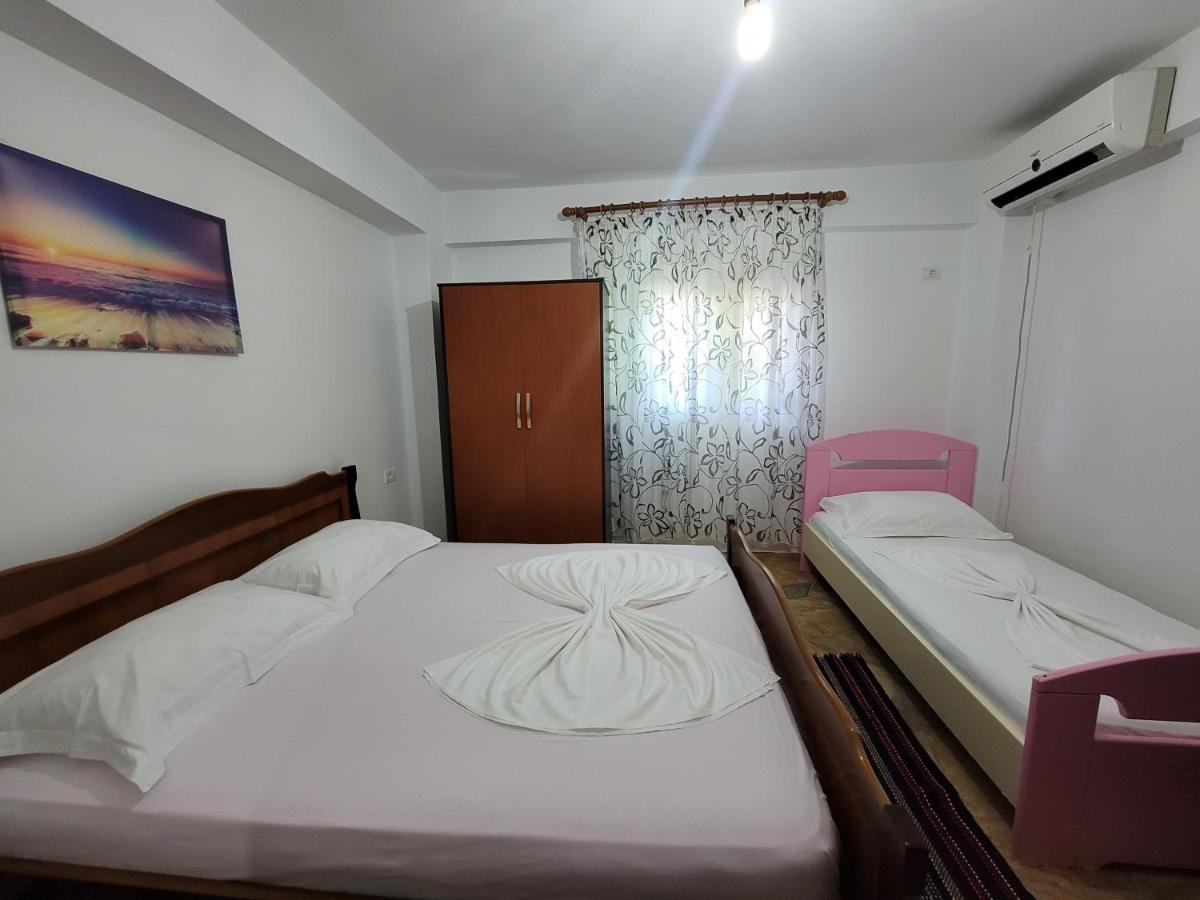 Petrefi Apartments Ksamil Kültér fotó