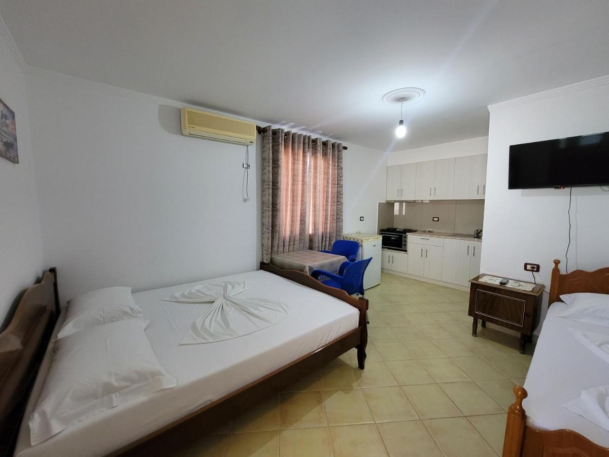 Petrefi Apartments Ksamil Kültér fotó