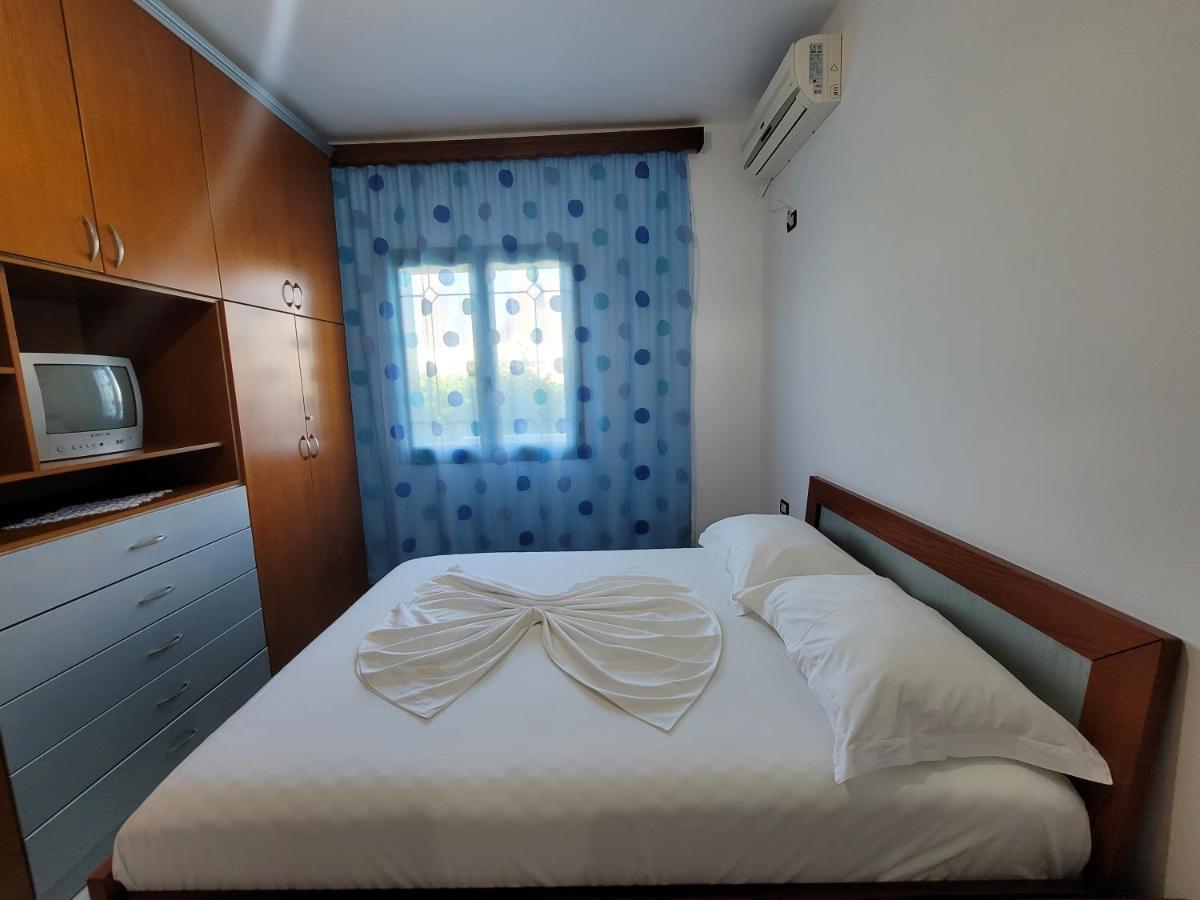 Petrefi Apartments Ksamil Kültér fotó