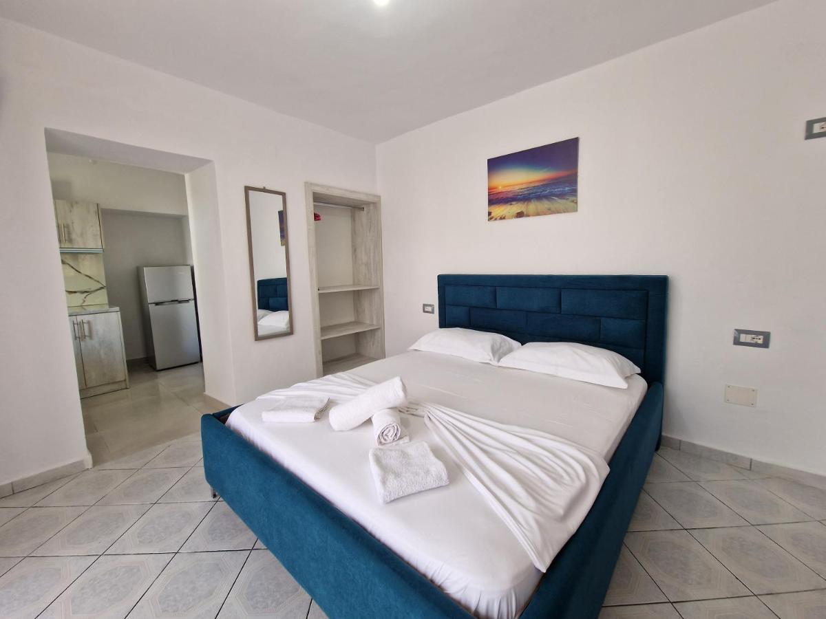 Petrefi Apartments Ksamil Kültér fotó