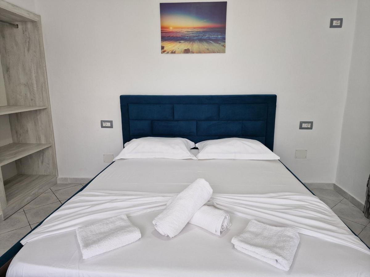 Petrefi Apartments Ksamil Kültér fotó